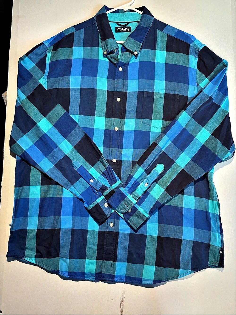 Chaps Blue and Teal Plaid Button Down Long Sleeve Shirt